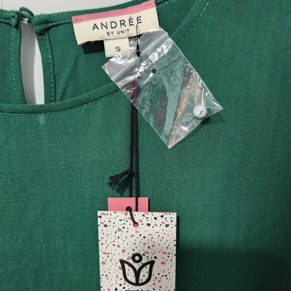 Andree by Unit NEW Green Long Sleeve Tiered Tunic Baby Doll Top Blouse Small - Picture 2 of 7